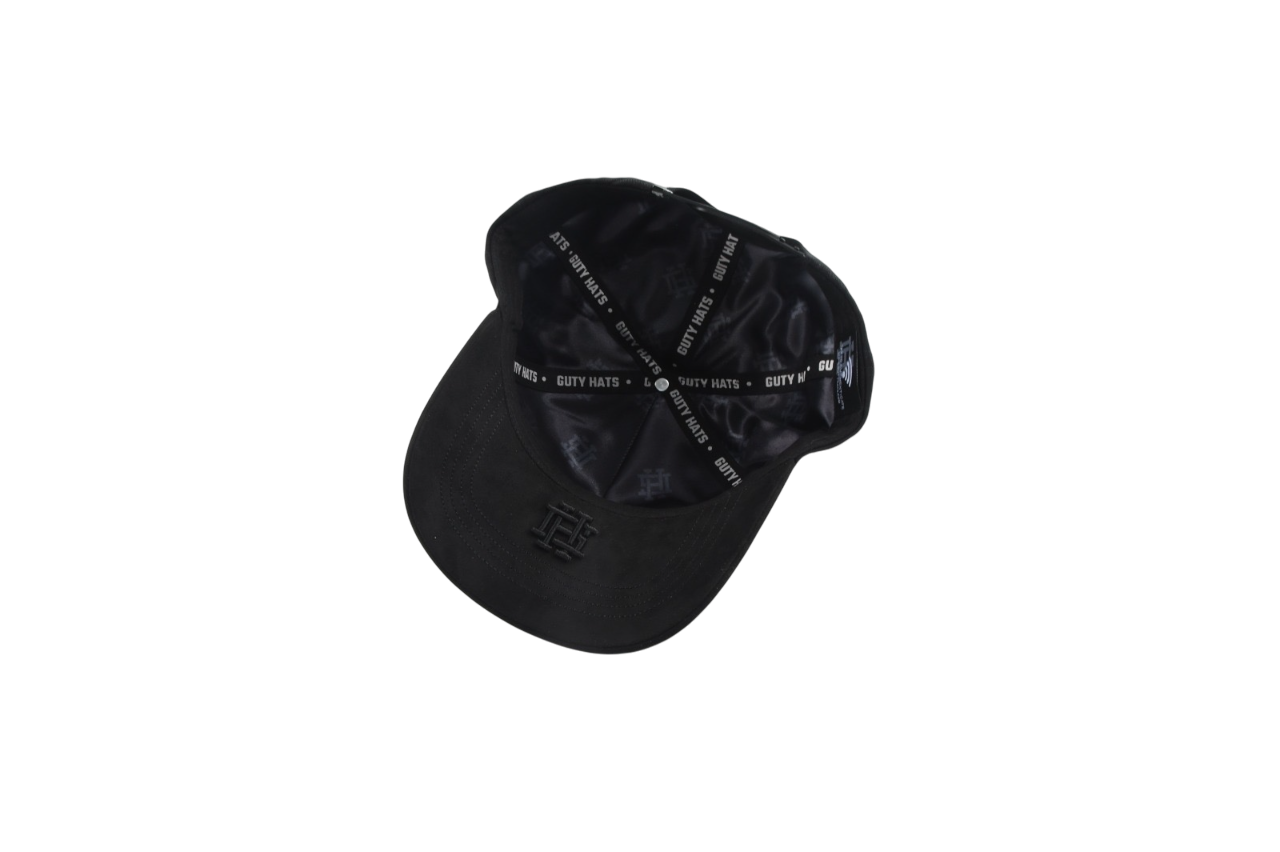 BLACK CRYSTAL